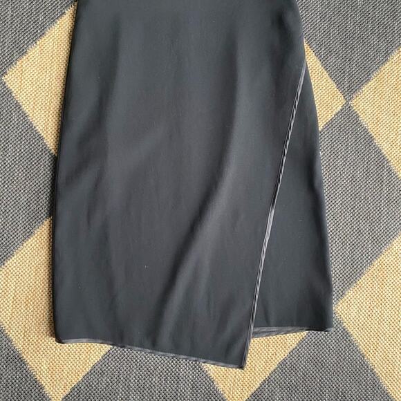 $265 M.M. LaFleur The Tory Dress Black Crepe Size 0 - Picture 8 of 16
